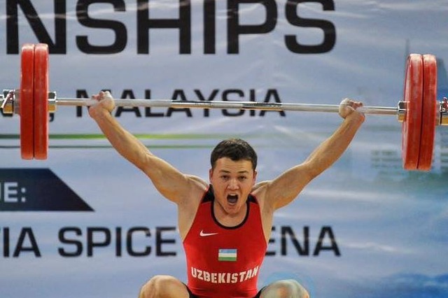 Адхамжон эргашев — чемпион мира по тяжелой атлетике — узбекистан