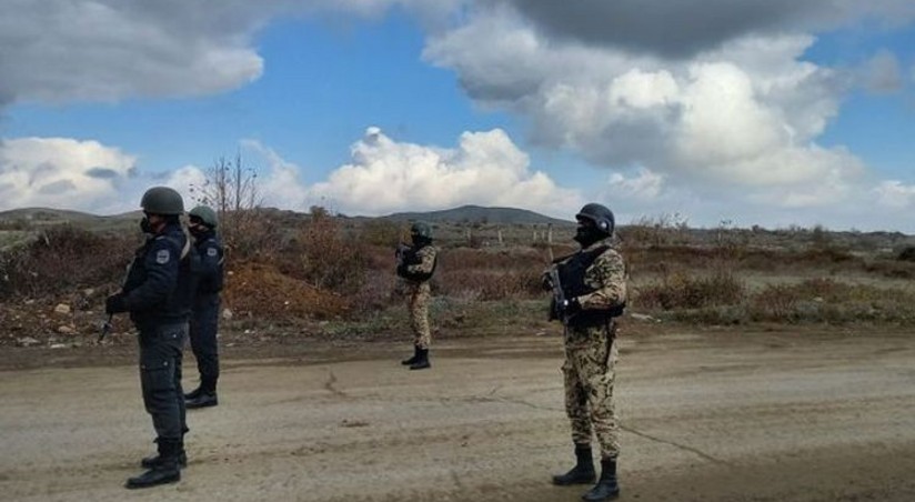 Пойтахтдаги мустакиллик кучасида ажратиб турувчи тусиклар олиб ташланмокда фото — узбекистон