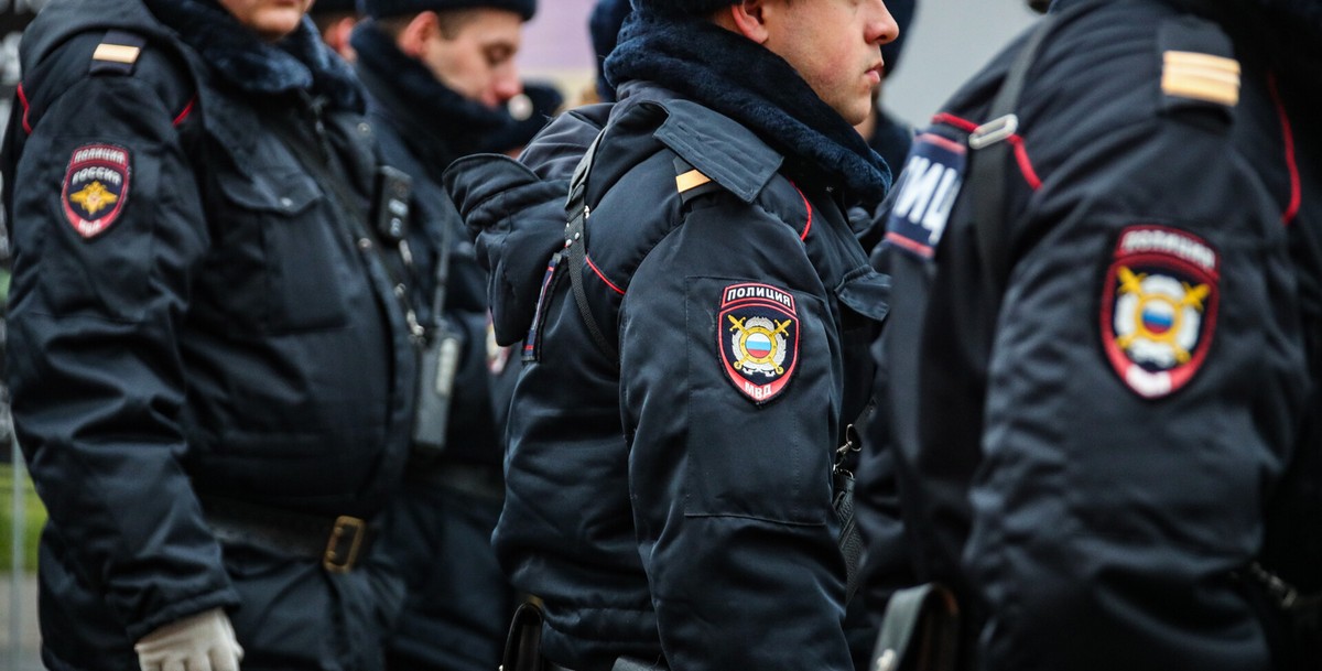 Сотрудники московской полиции отобрали у гражданки узбекистана 6-летнюю дочь — узбекистан