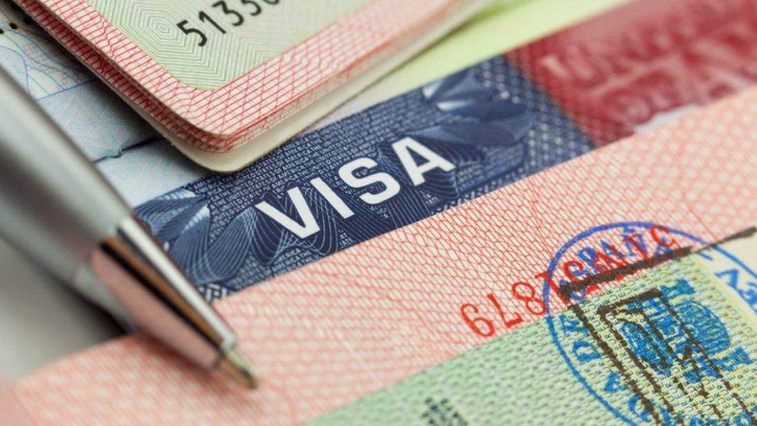 Хорижлик сайхларга виза муддати узайтирилди ва виза нархи арзонлатилди — узбекистон