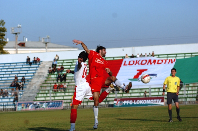 Ozbekistonda tugilgan futbolchi amkarda faoliyat olib bormokda — ozbekiston